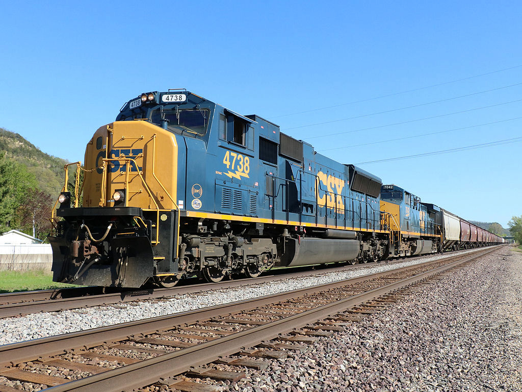 CSX 4738